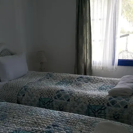 Mavi Zeytin Butik Bed & Breakfast Seferihisar