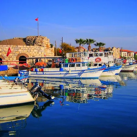 Mavi Zeytin Butik Bed & Breakfast Seferihisar