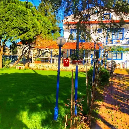 Mavi Zeytin Butik Seferihisar
