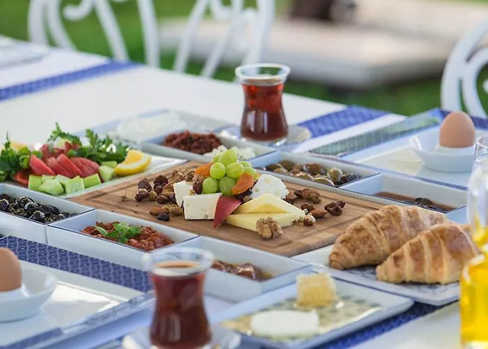 Mavi Zeytin Butik Bed & Breakfast *