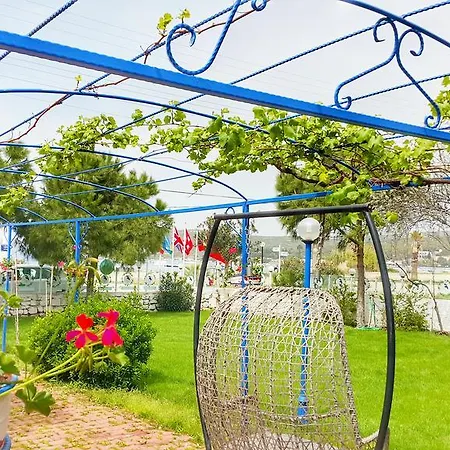 Mavi Zeytin Butik * Seferihisar